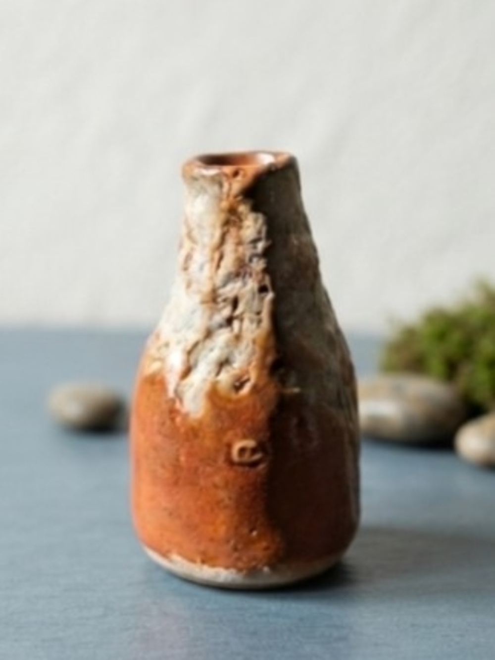 Handmade Studio Pottery Mini Bud Vase Terracotta Rust White Texture Stoneware